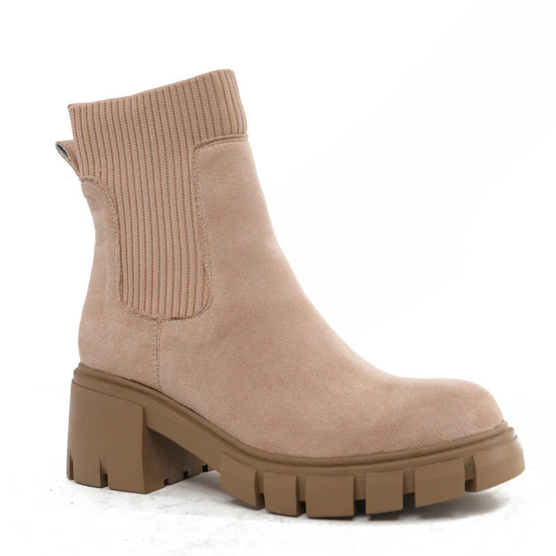 52232593801522