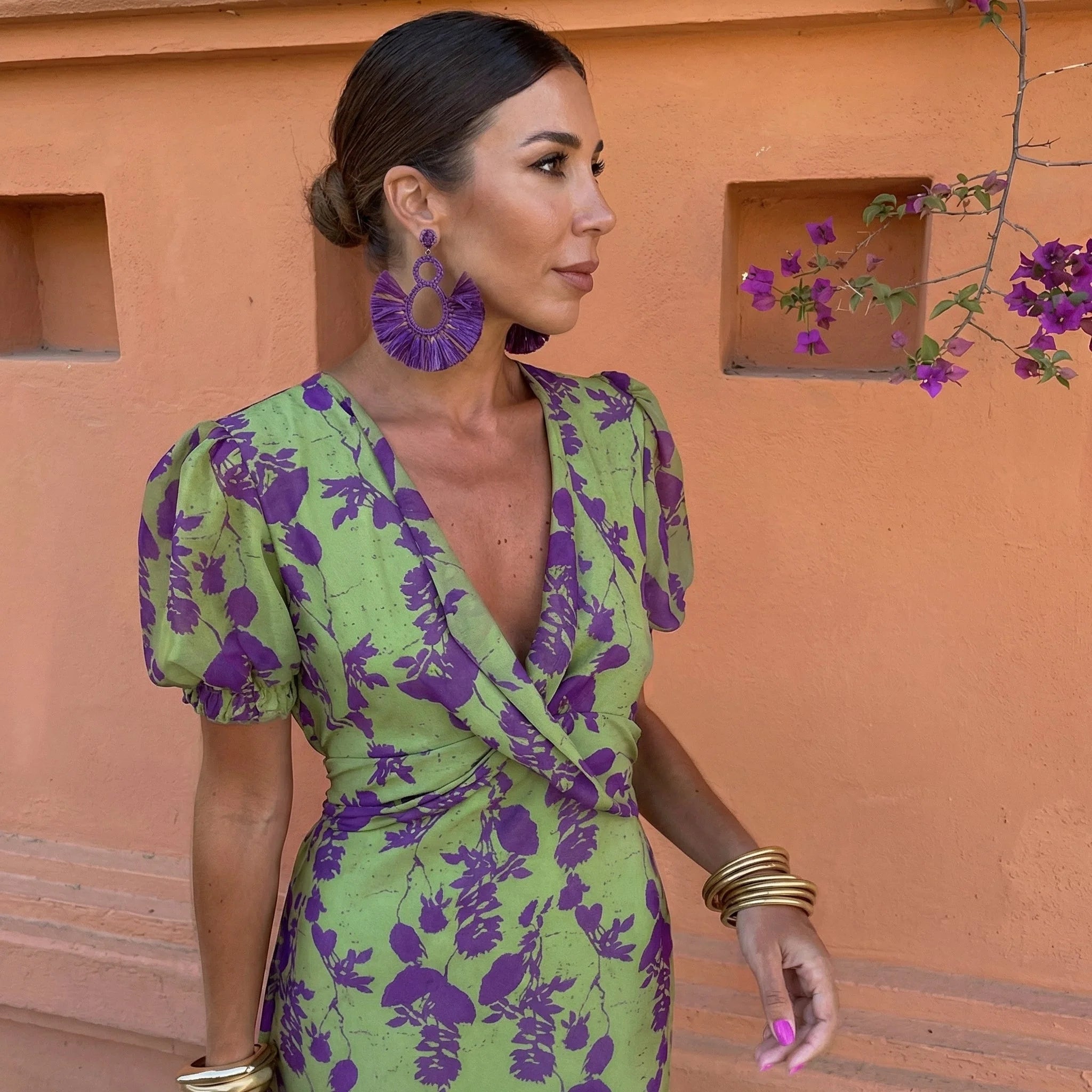 69600588366154
